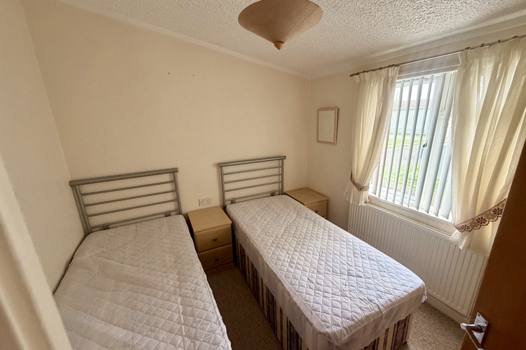 Advent Lodge Tarragon